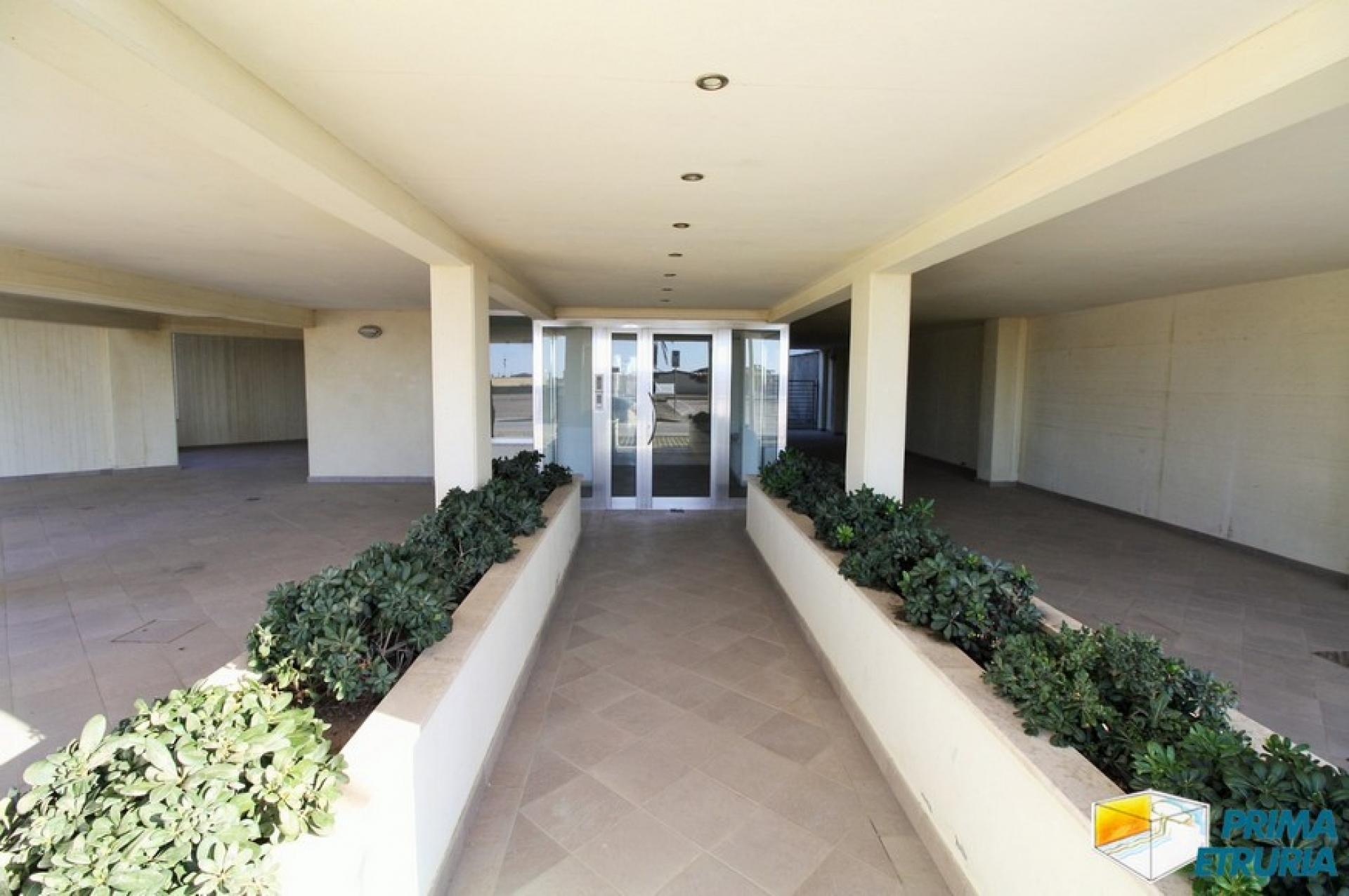 BILOCALE VISTA MARE - ZONA ROSMARINA -