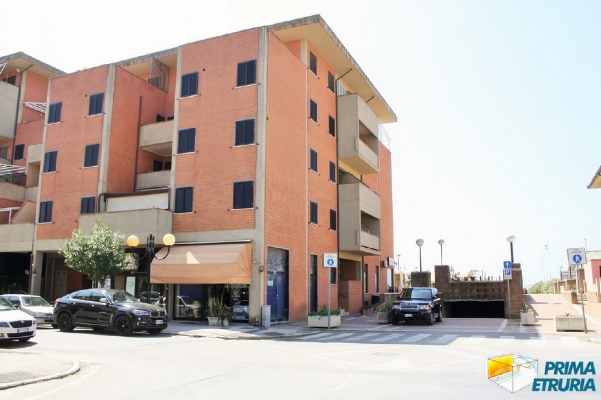 BILOCALE CON FANTASTICA VISTA FRONTE MARE - ZONA CENTRO -