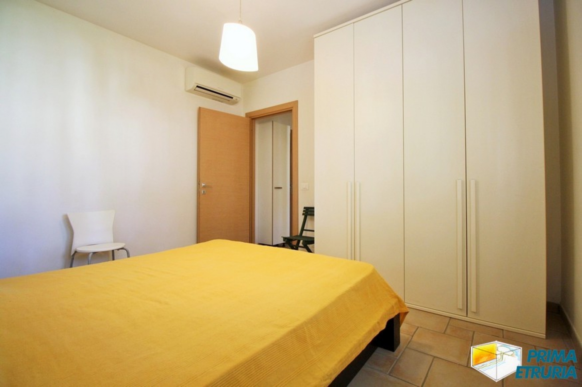 FANTASTICO BILOCALE CON AMPIA TERRAZZA - ZONA ROSMARINA -