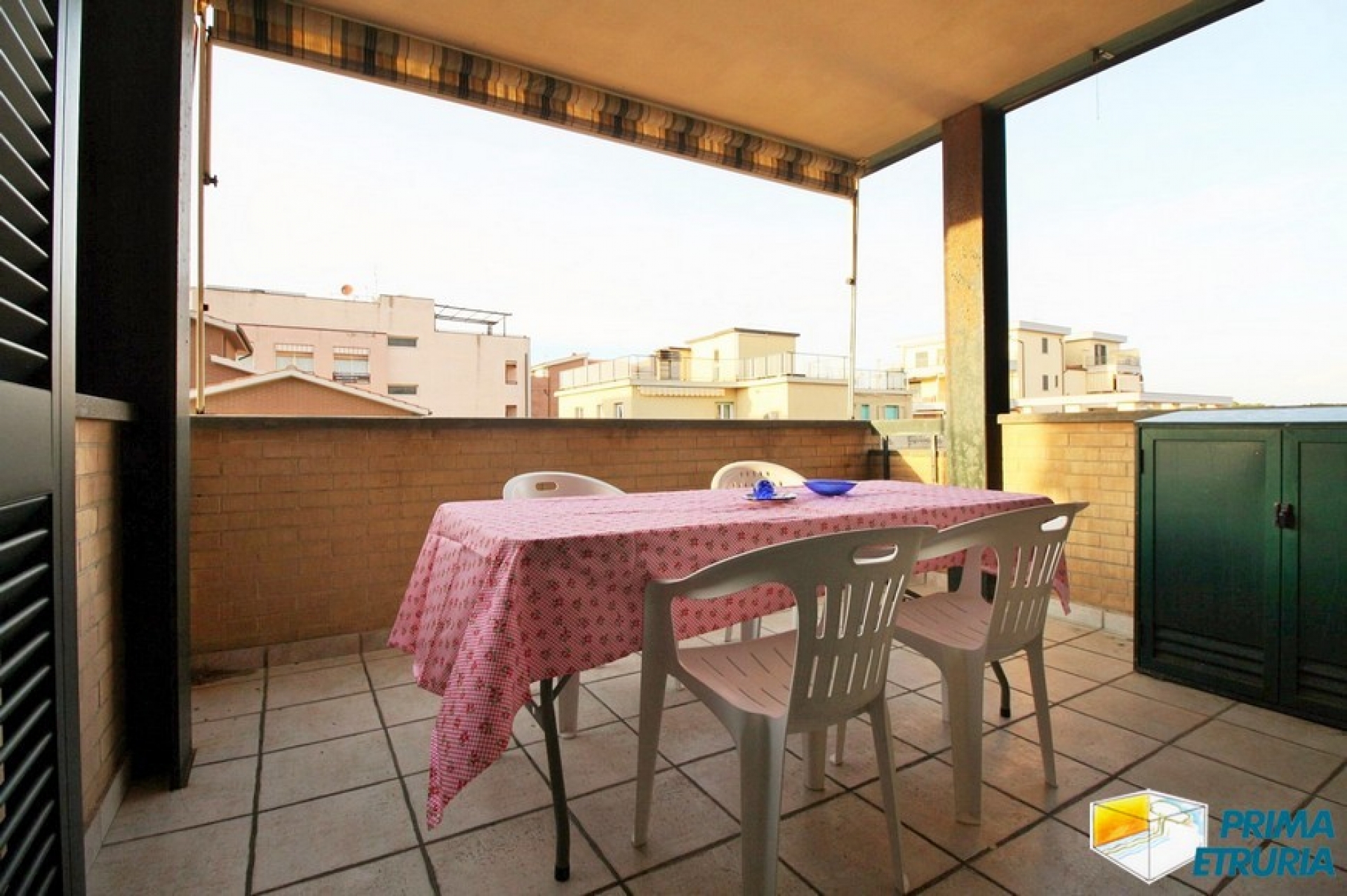 ATTICO SU DUE LIVELLI VISTA MARE  - ZONA CENTRO -