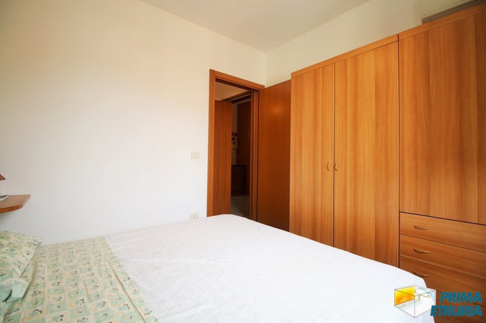 BELLISSIMO TRILOCALE VISTA MARE  - ZONA CENTRO -