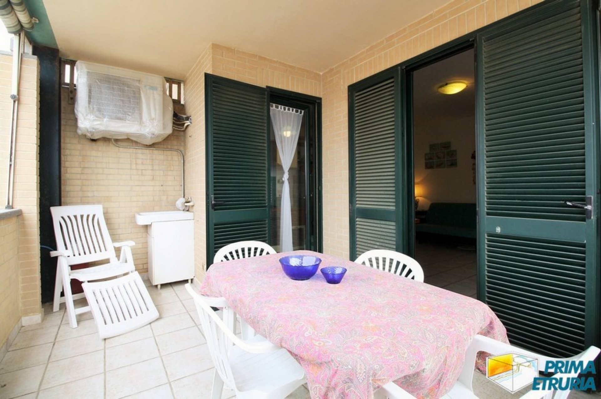 BELLISSIMO TRILOCALE VISTA MARE  - ZONA CENTRO -