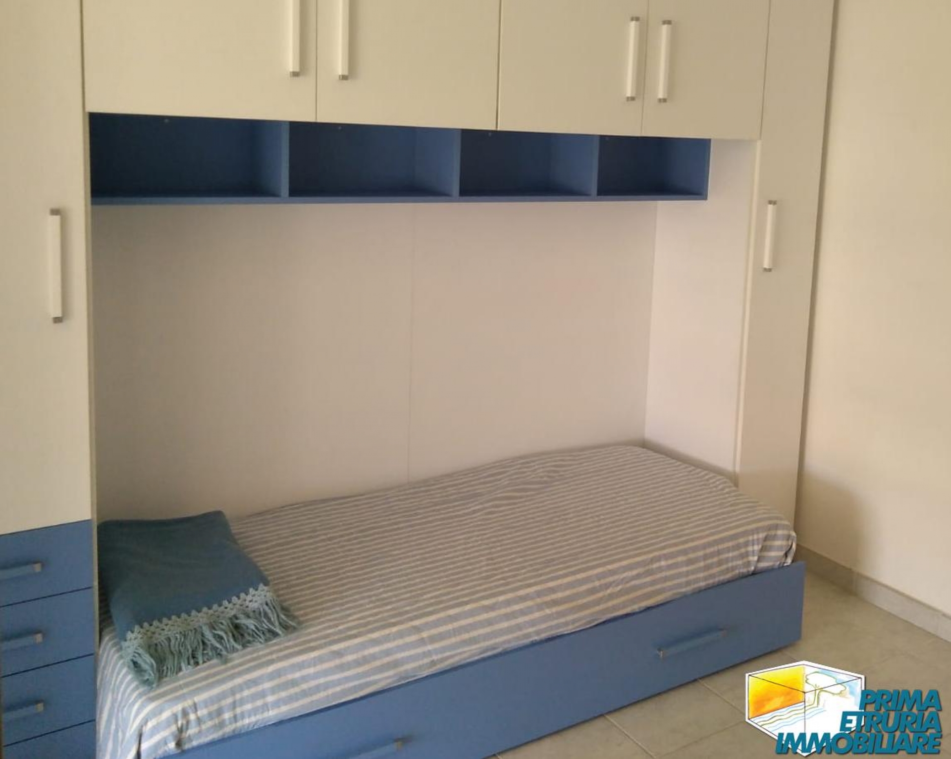 FANTASTICO TRILOCALE FRONTE MARE - ZONA CENTRALE -