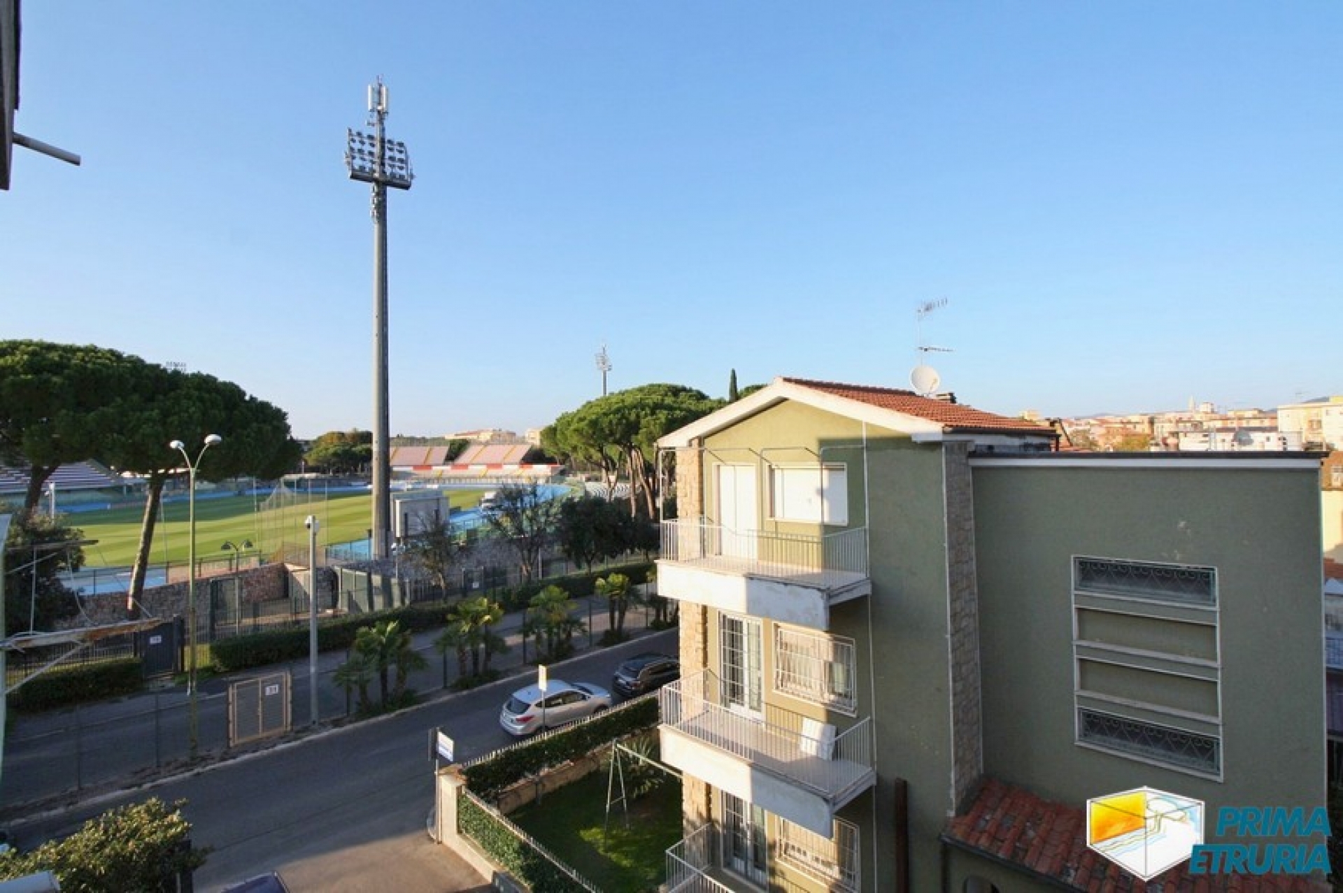 - GROSSETO - VENDESI AMPIO TRILOCALE ZONA STADIO