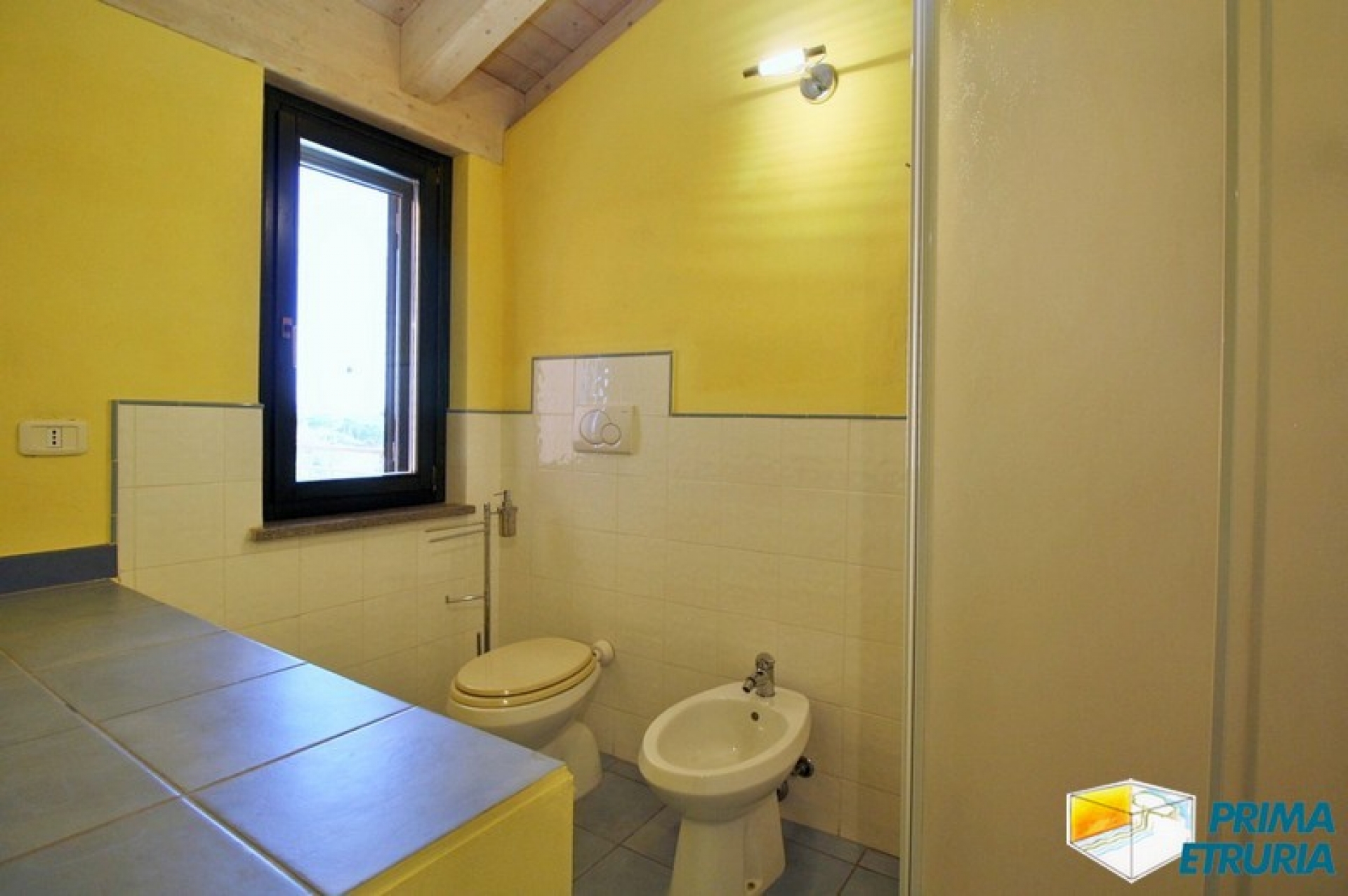 ATTICO CON FANTASTICA VISTA SUL MARE - ZONA CENTRO