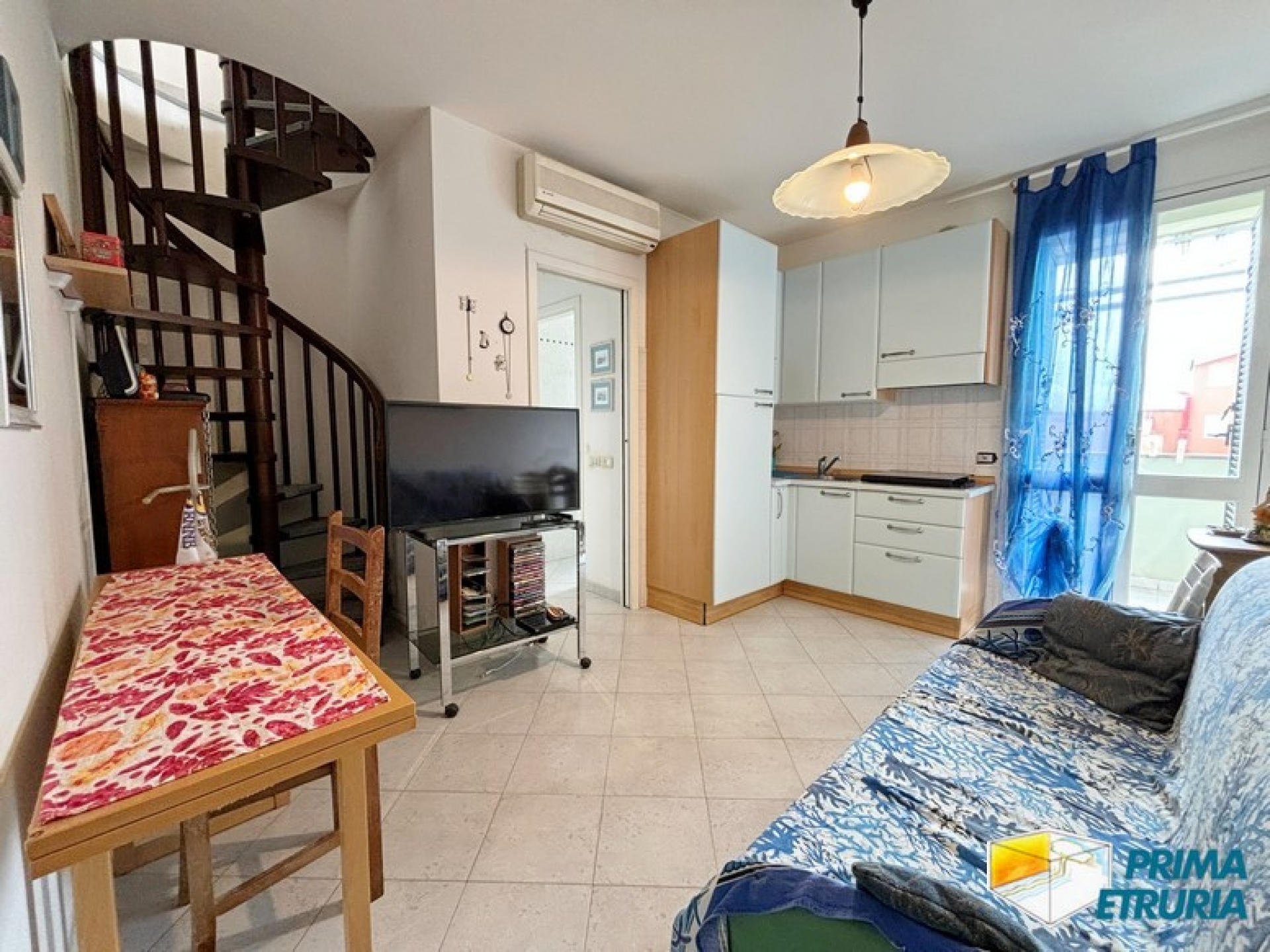 Incantevole Bilocale con Terrazzo e Vista Porto a Marina di Grosseto - ZONA CENTRO -