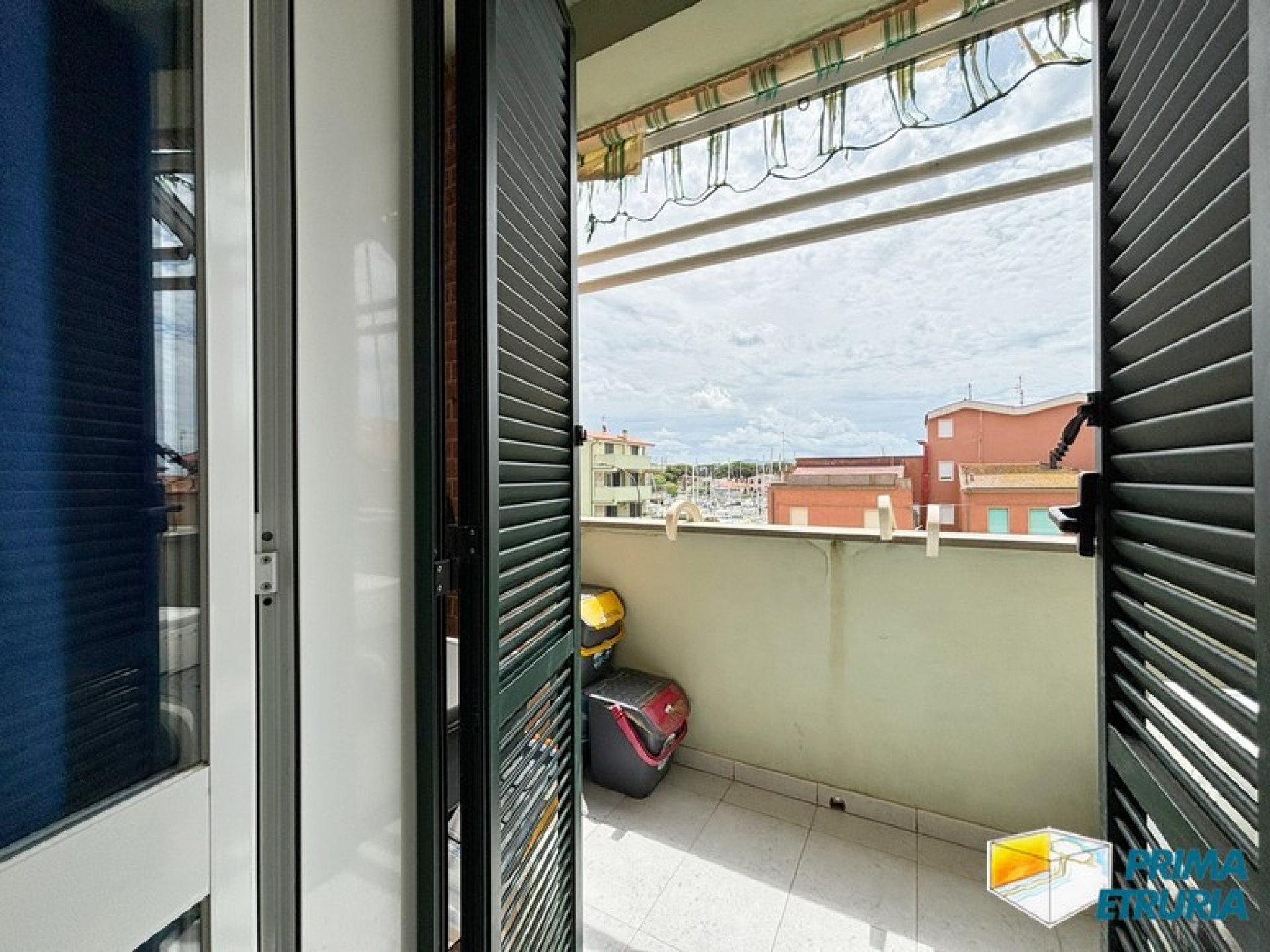 Incantevole Bilocale con Terrazzo e Vista Porto a Marina di Grosseto - ZONA CENTRO -