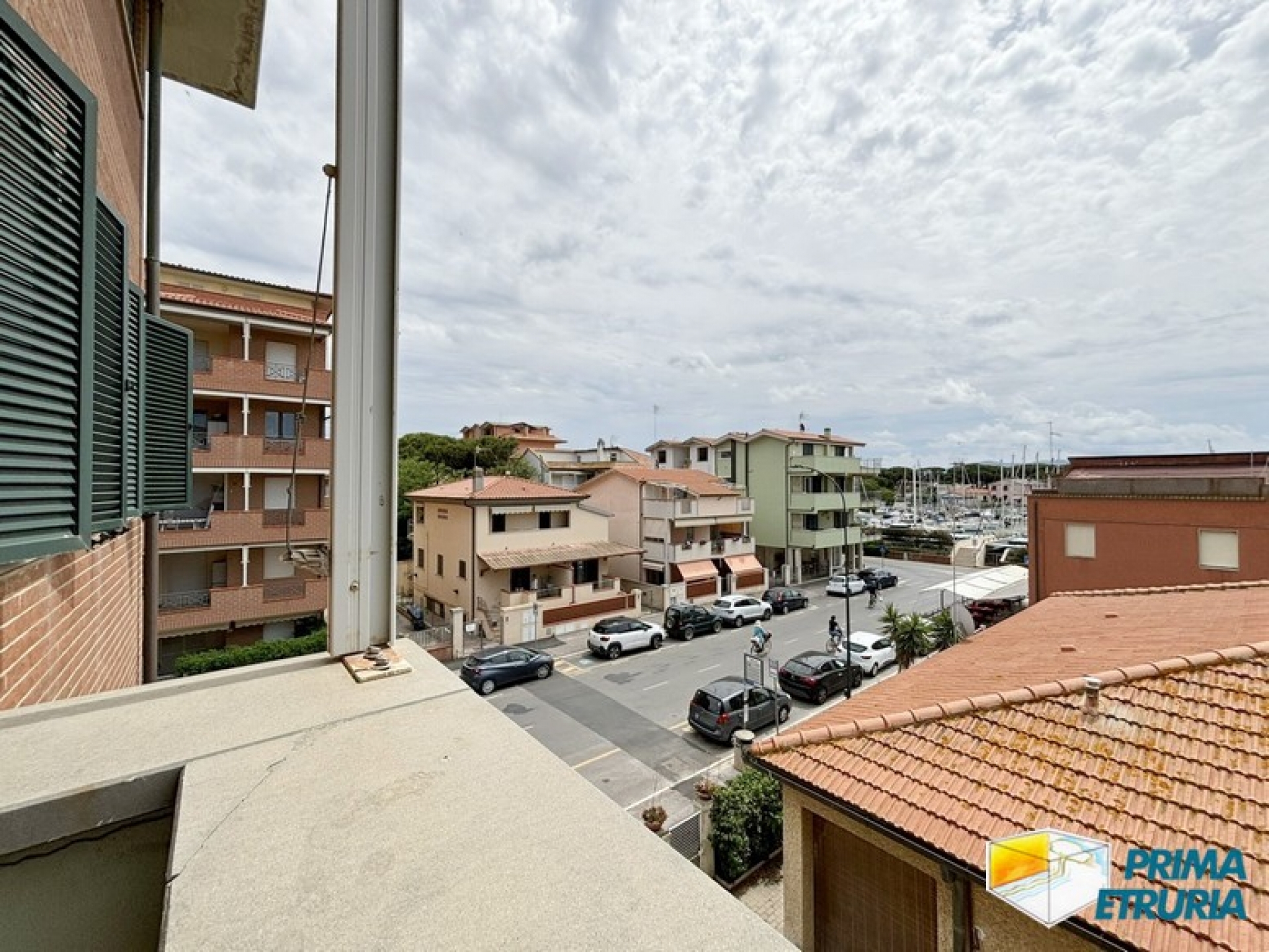 Incantevole Bilocale con Terrazzo e Vista Porto a Marina di Grosseto - ZONA CENTRO -