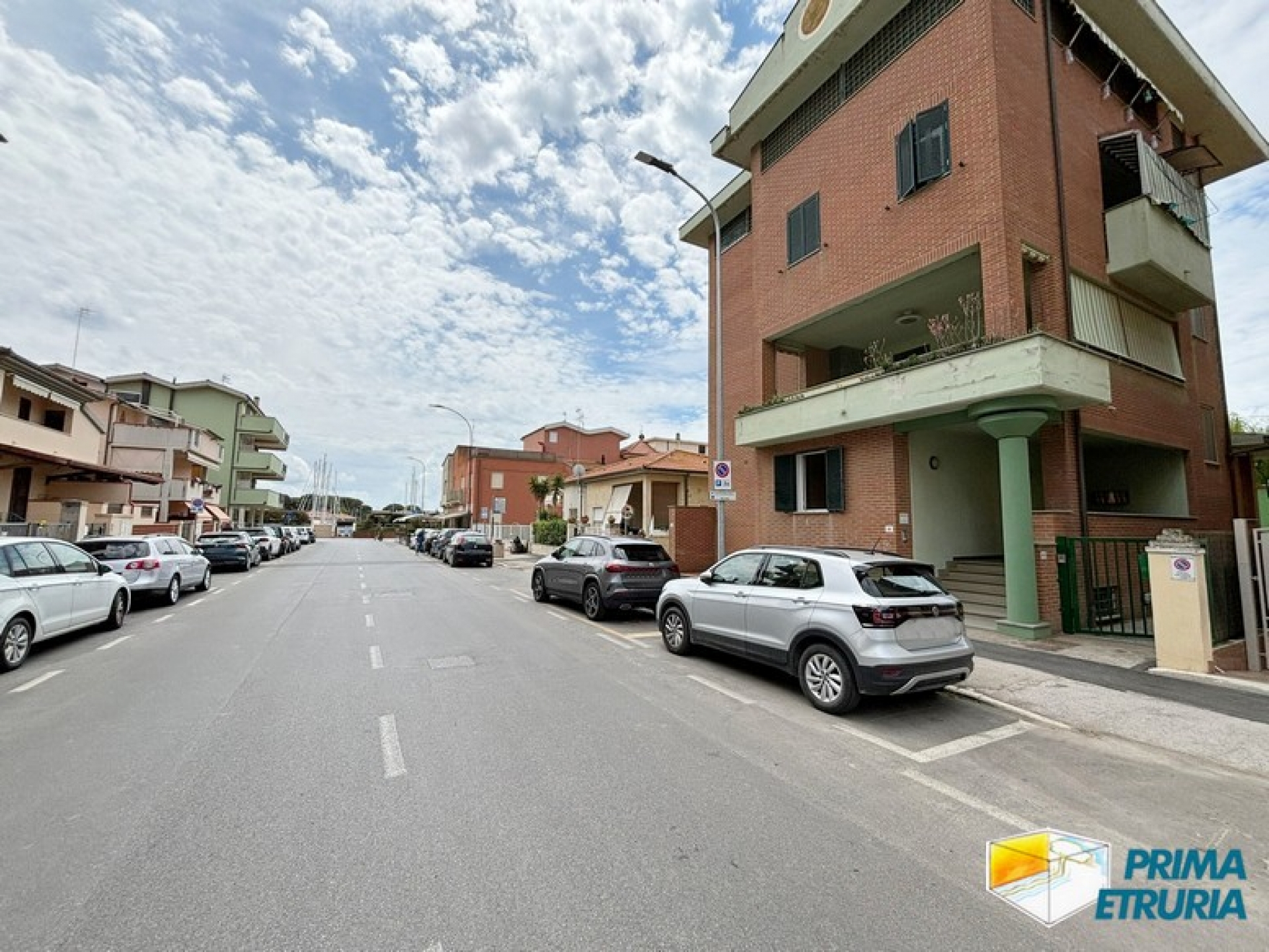 Incantevole Bilocale con Terrazzo e Vista Porto a Marina di Grosseto - ZONA CENTRO -