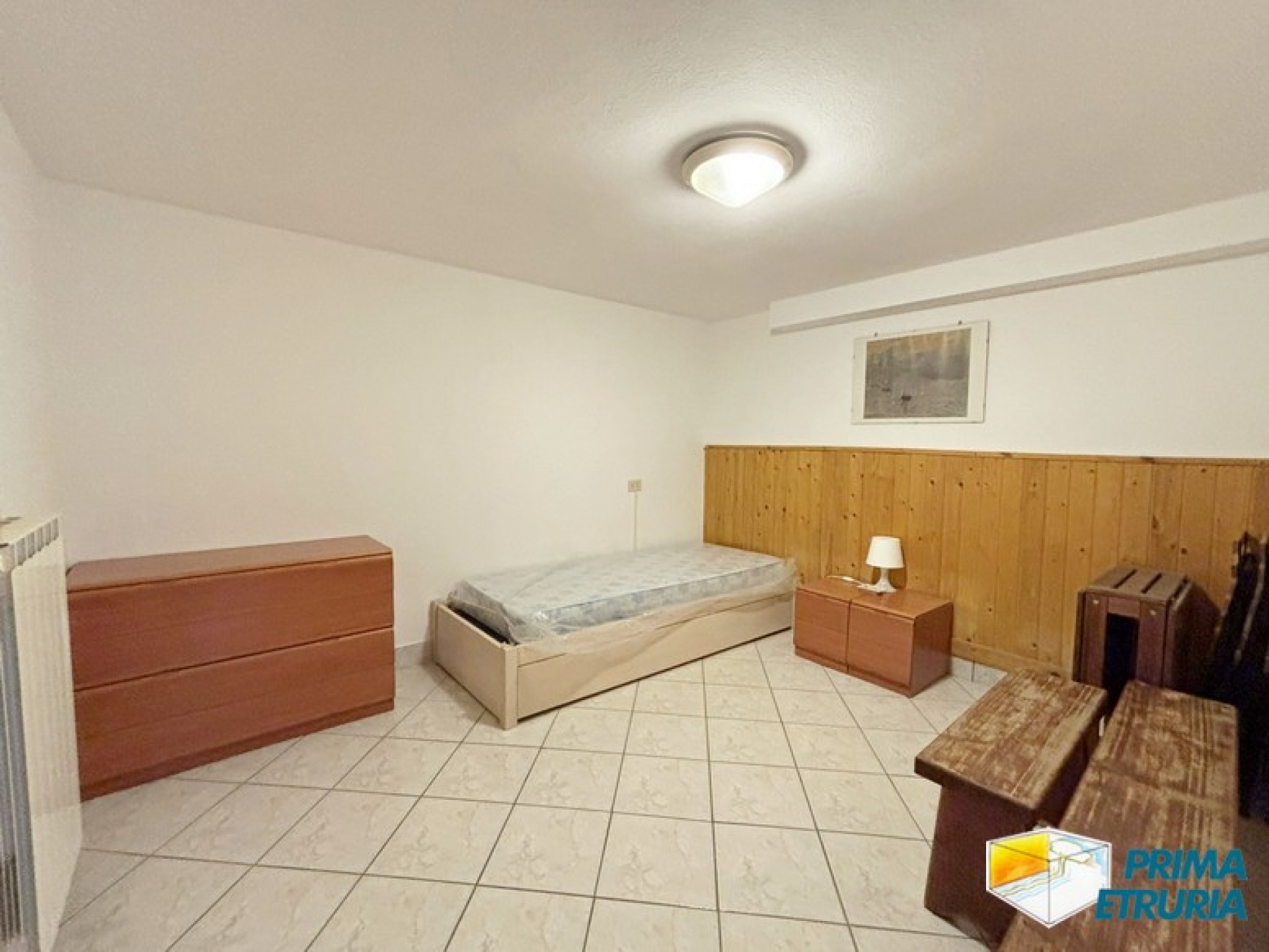 Eleganza e Comfort: Villa Trifamiliare Vicino alla Spiaggia - ZONA ROSMARINA -