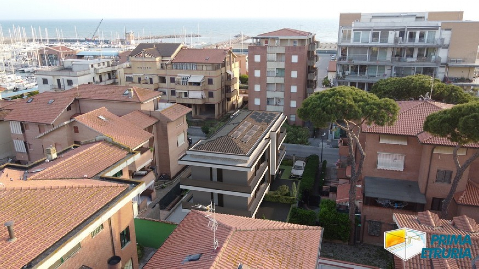 Appartamento al primo piano con terrazzo in elegante nuova costruzione - Zona Centro -