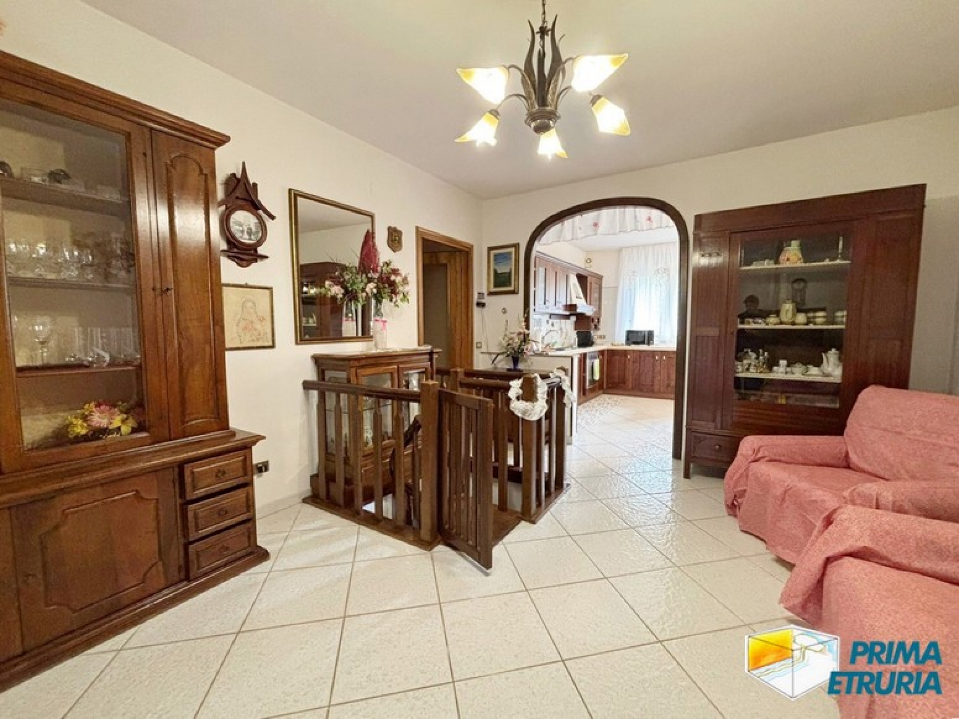Ampio appartamento con giardino privato e veranda coperta a pochi passi dal mare - ZONA TOMBOLO - - MARINA DI GROSSETO