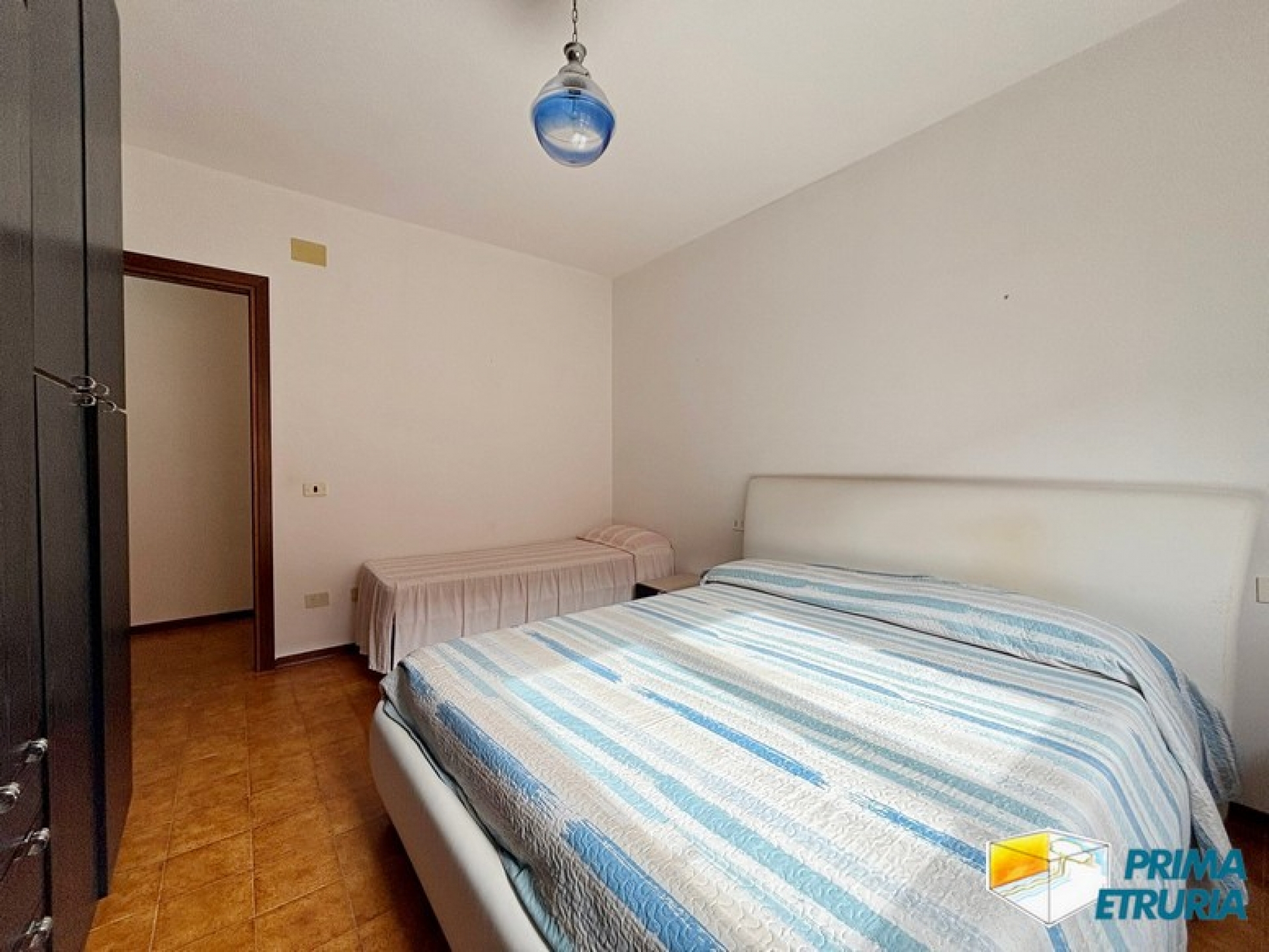 Ampio appartamento con terrazza abitabile e garage - ZONA TOMBOLO -