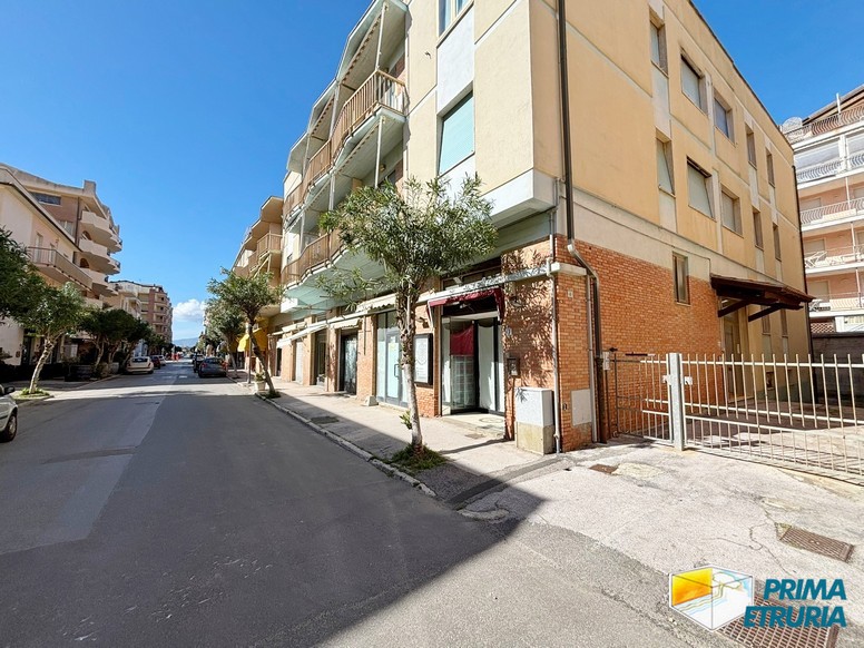 Vivere il centro con la tranquillità di un affaccio riservato - ZONA CENTRO -