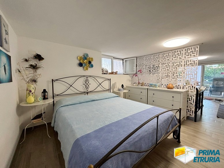 Monolocale con ampio giardino privato e posto auto - ZONA ROSMARINA -