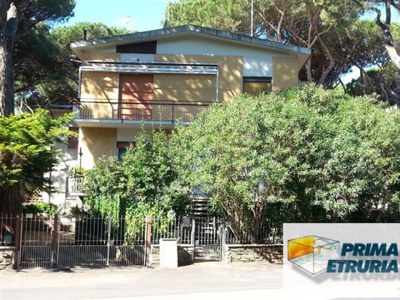 TRILOCALE VIA DEI PLATANI 35 - ZONA ROSMARINA 