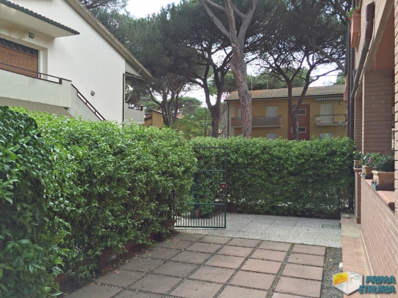 BILOCALE CON TAVERNA GIARA 2 - ZONA ROSMARINA -