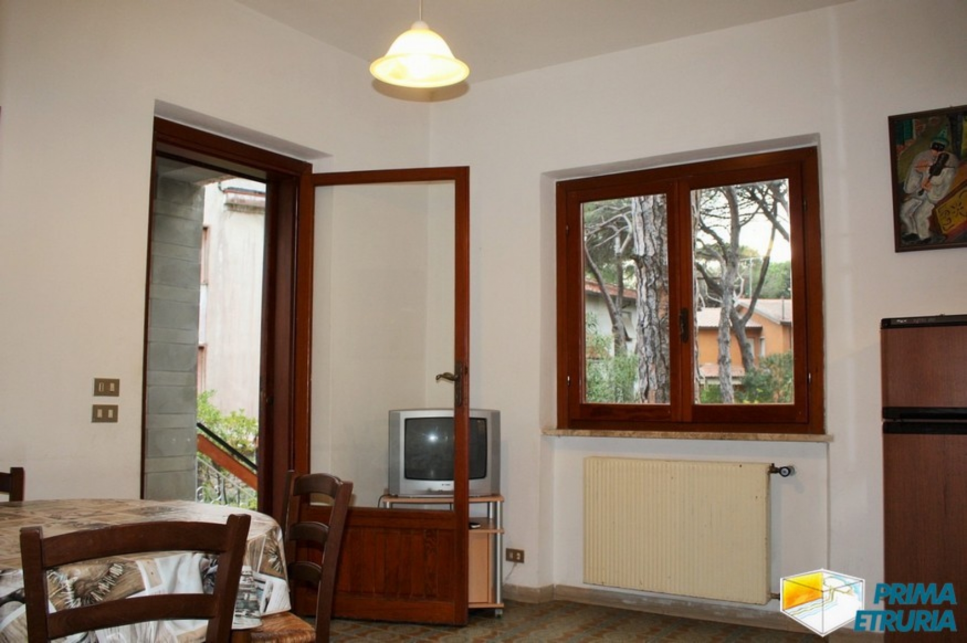 VENDESI TRILOCALE CON GIARDINO - ZONA ROSMARINA -